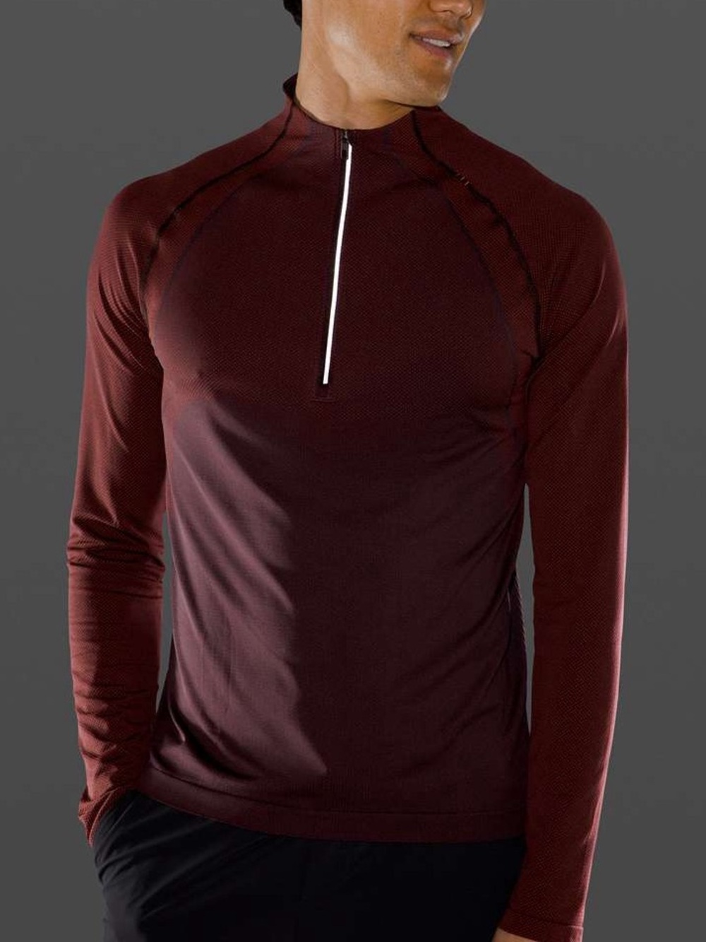 Lululemon Metal Vent Tech 1/2 Zip 2.0
Magma / Sequoia